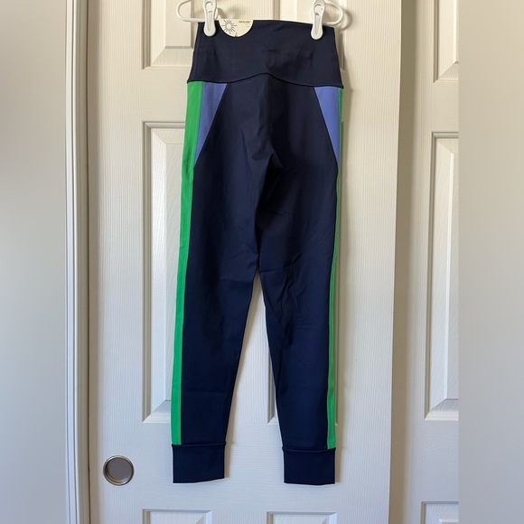 Offline by Aerie 7/8 color block leggings, NWT - Picture 4 of 8